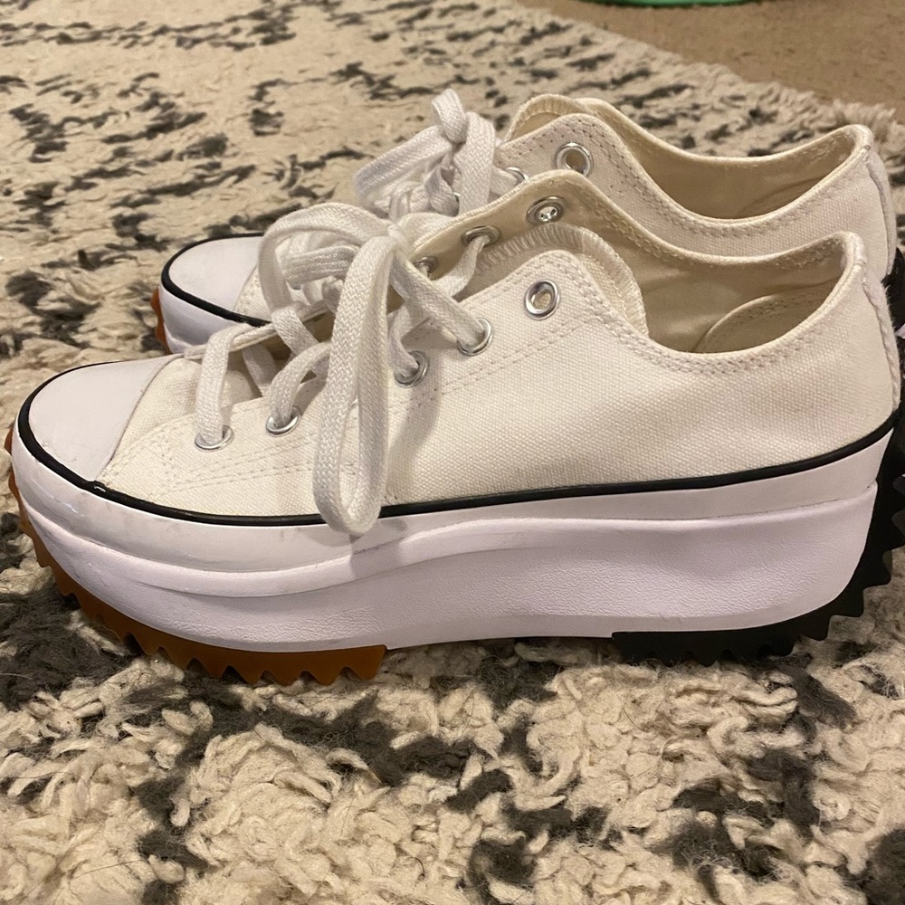Platform converse